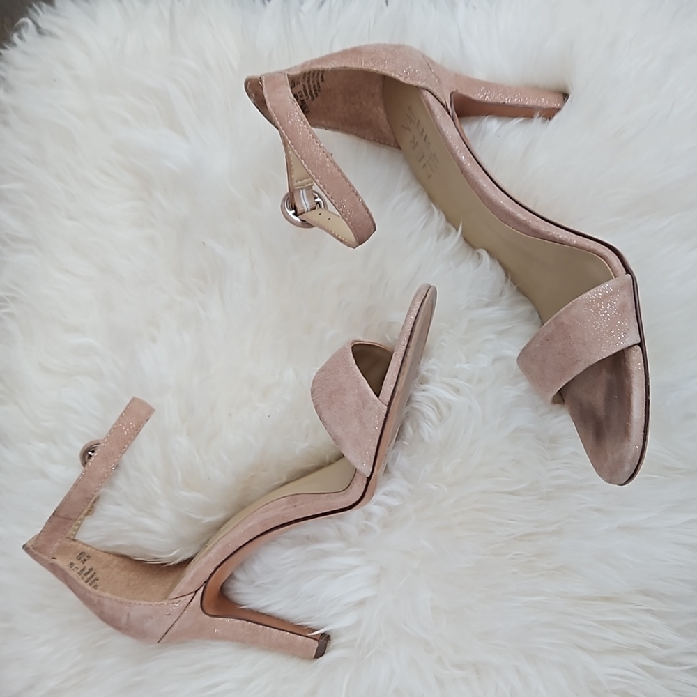 KINSLEY DRESS SANDAL - Picture 3 of 6